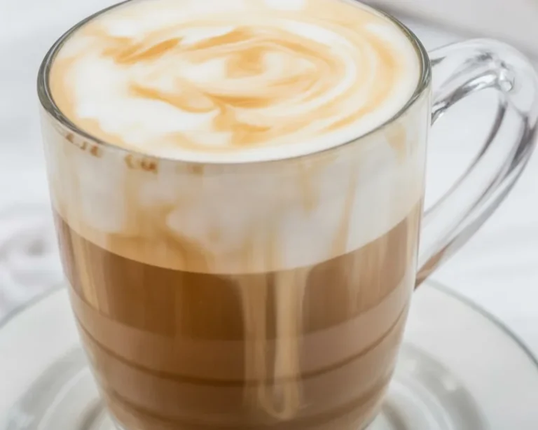 Delicious mushroom coffee latte ready in just 5 minutes with health benefits.