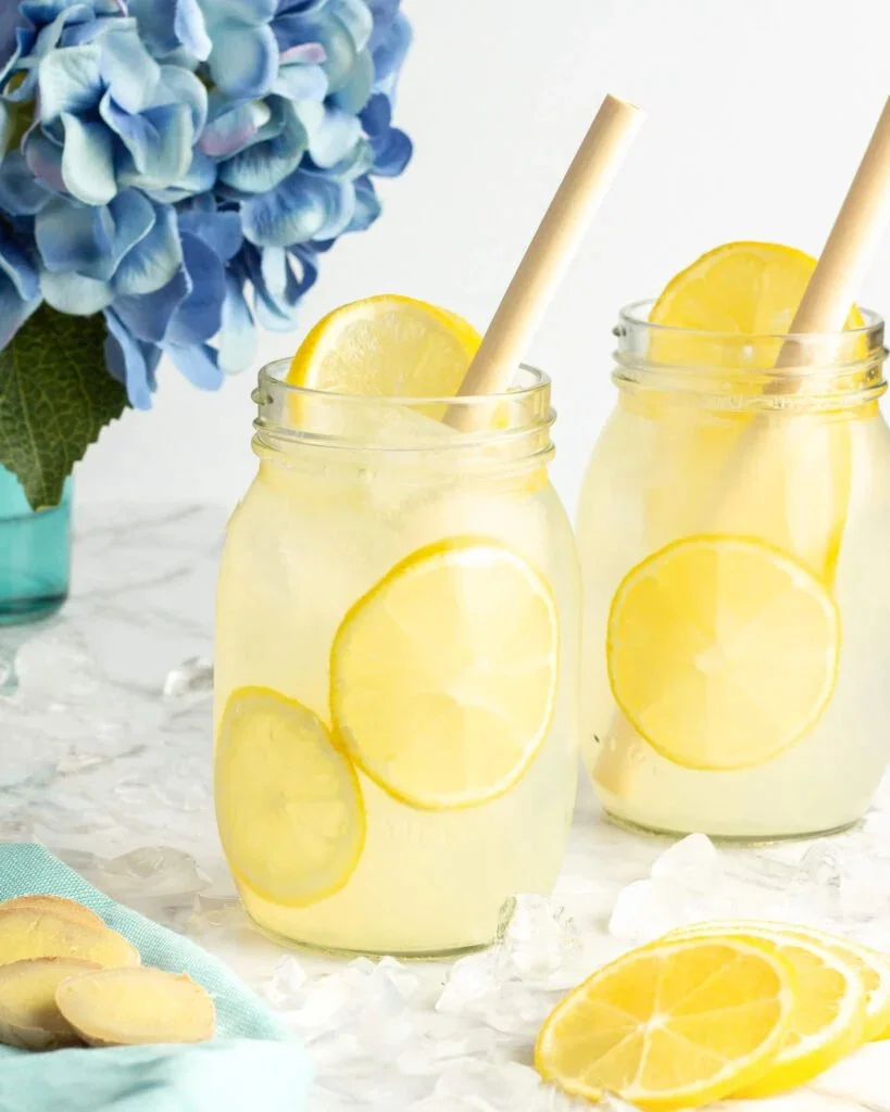 Easy Ginger Lemonade